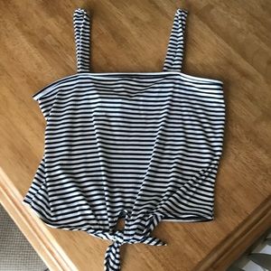 Black and white crop top